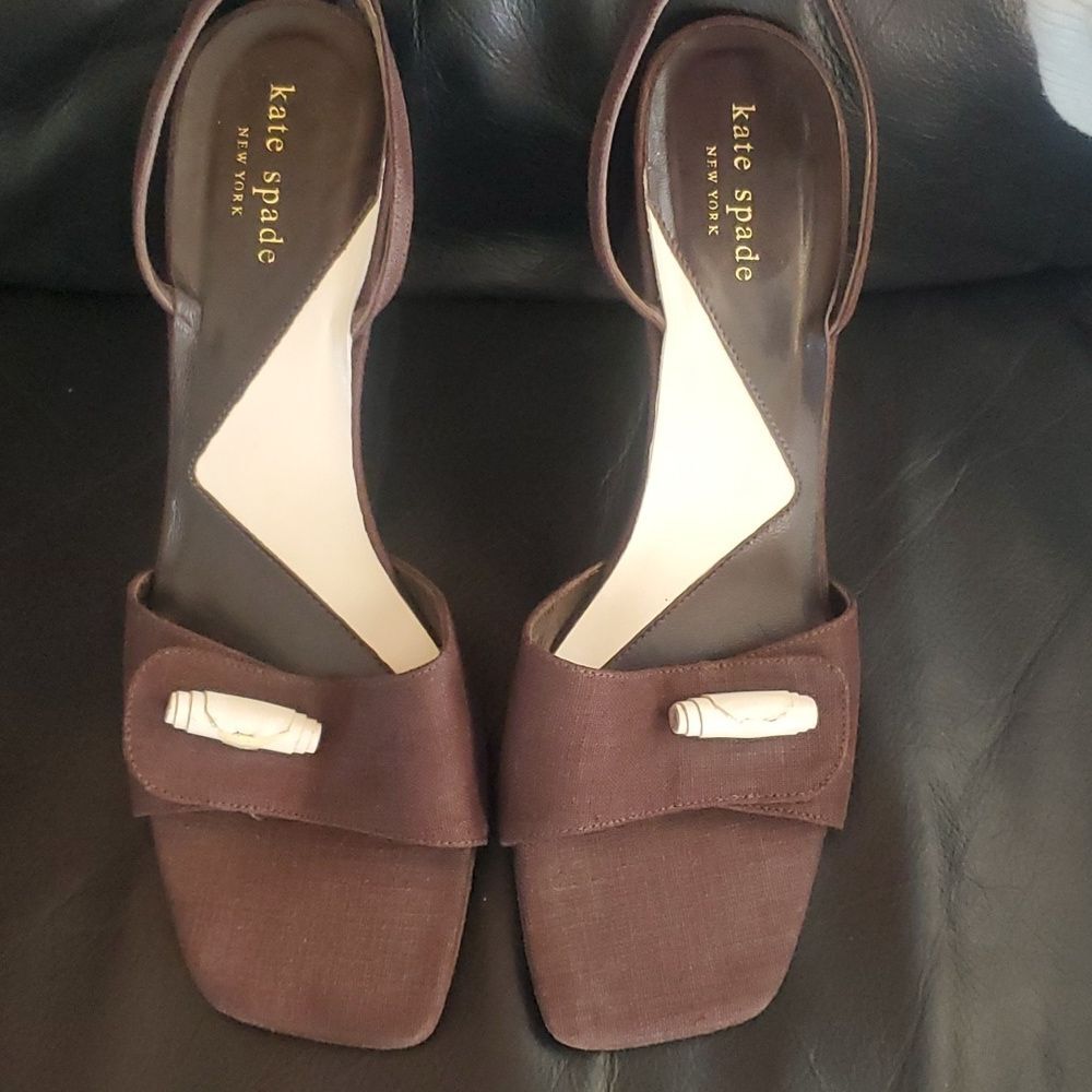 Kate Spade White and Brown Heels with Sophisticated Design